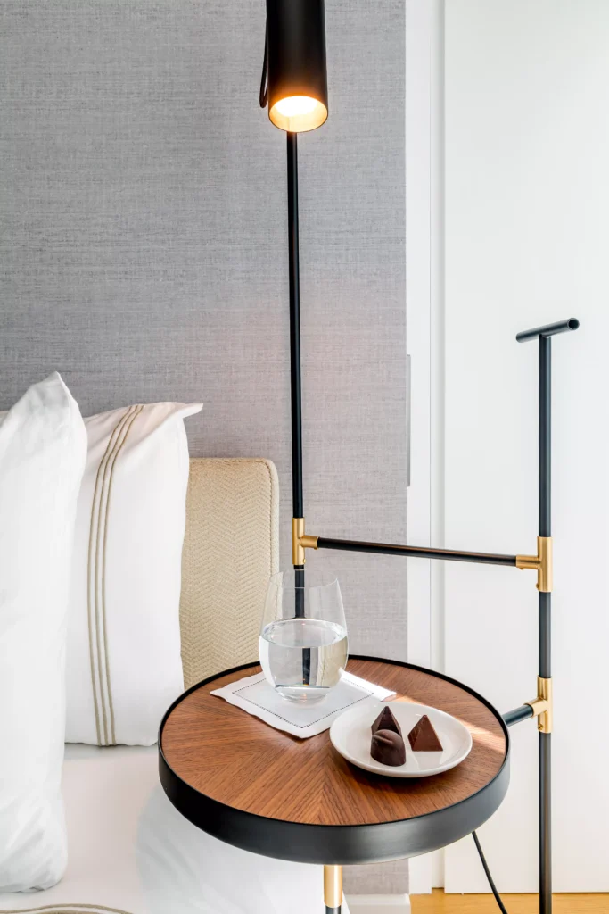_compromiso luxury property management madrid